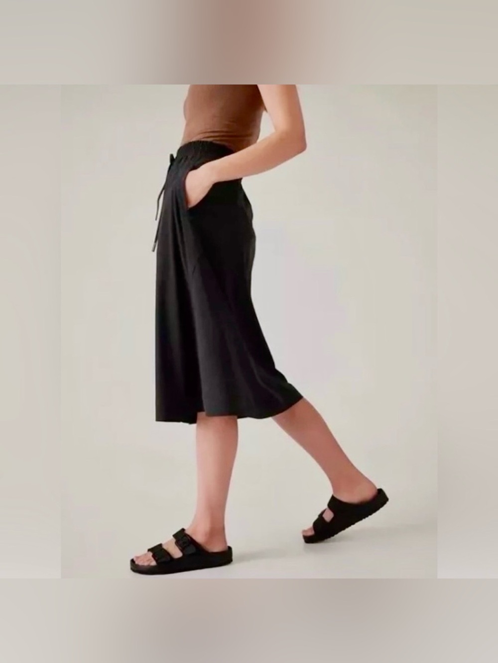 NWT Women’s Athleta Black Elastic Waist A-Line Midi Skirt size 14 - Picture 3 of 12